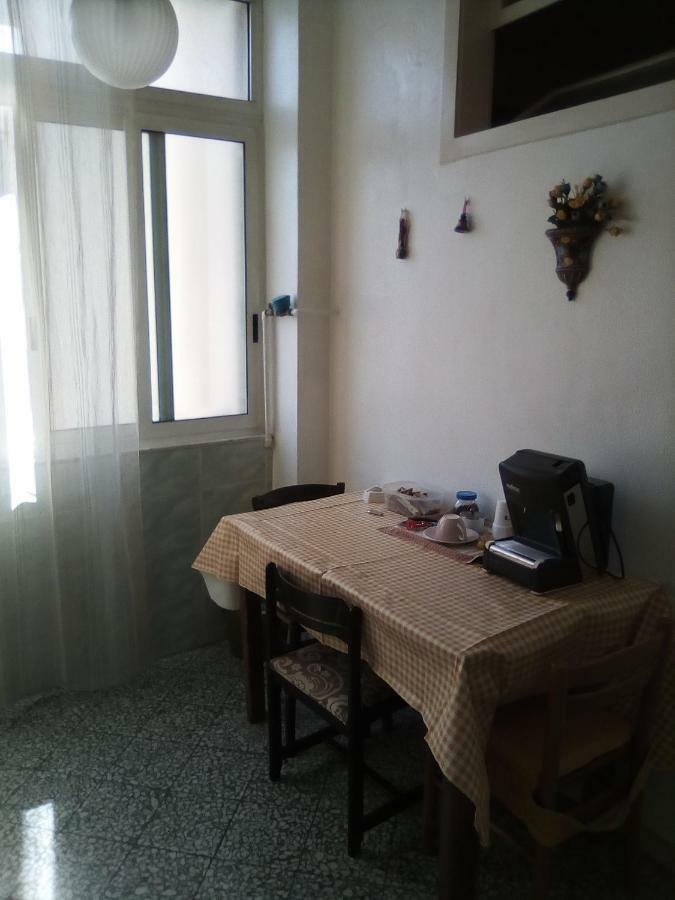 Sweet Home Bari Bagian luar foto